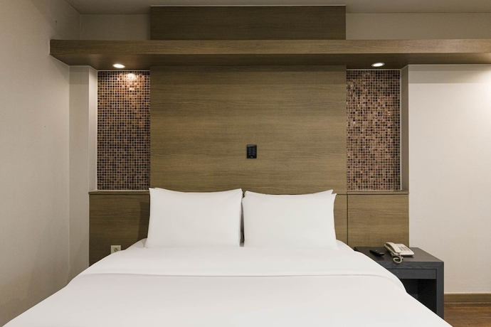 incheon Airport Hotel June