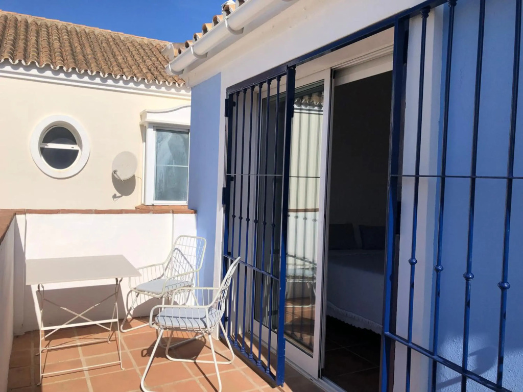 Charming 1 bedroom suite next to Puerto Banus