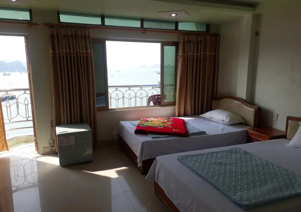 Phong Lan Hotel