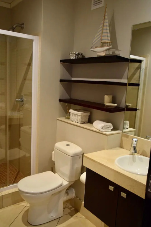 Beach House-style Apartment In City Centre