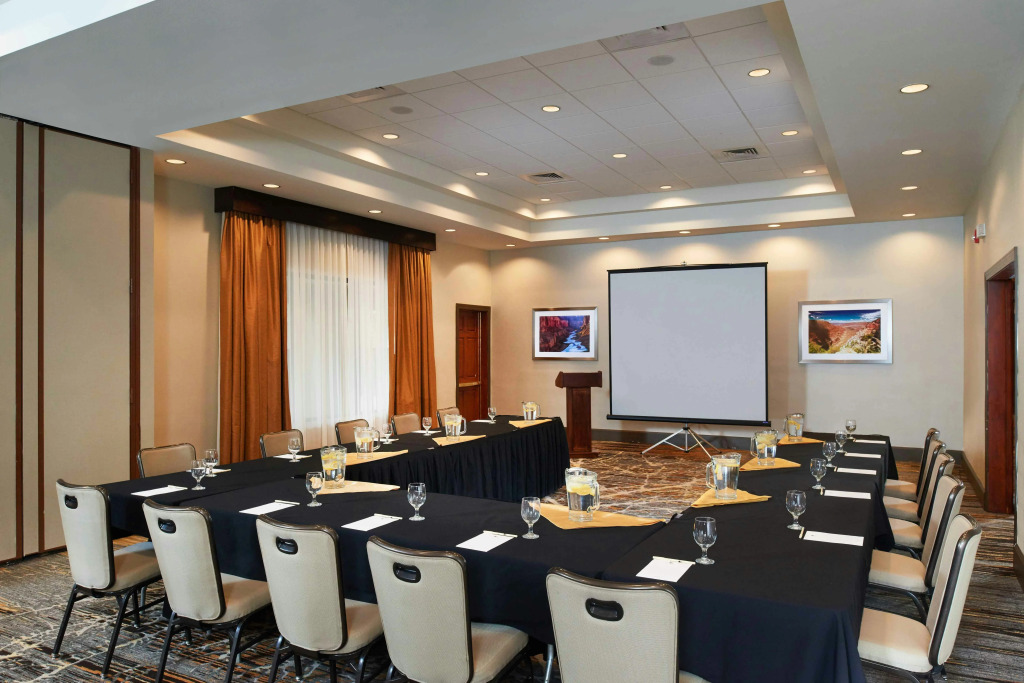 DoubleTree by Hilton Hotel Flagstaff