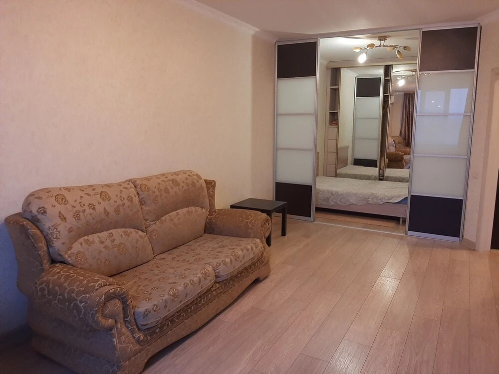 Apartment on Pervomayskiy prospekt 76/3
