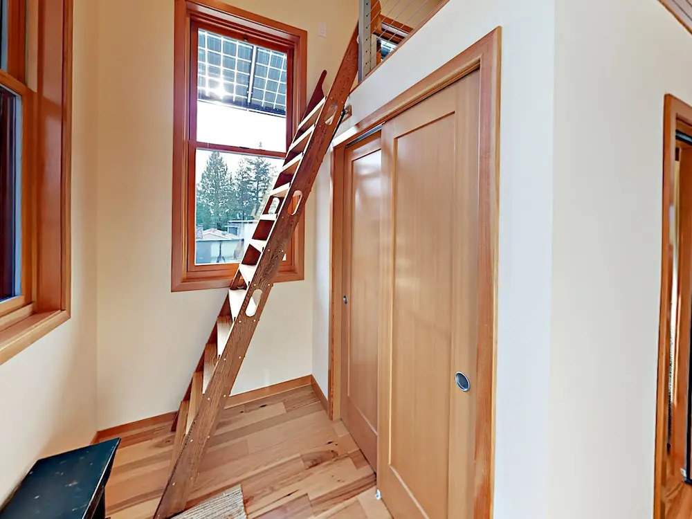 2br Eco-apartment W/ Private Balcony 2 Bedroom Apts