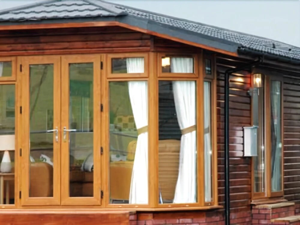 Jasmine Lodge, 2 bedroom with hot tub - Felmoor Park
