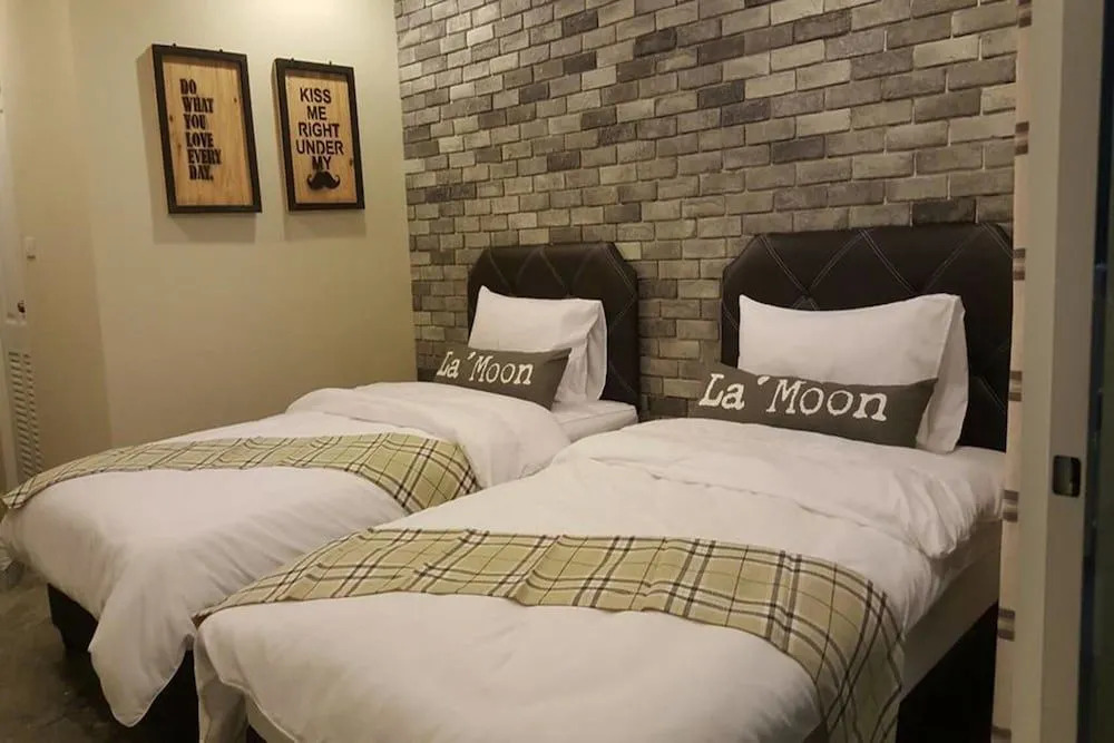 La'moon Resort