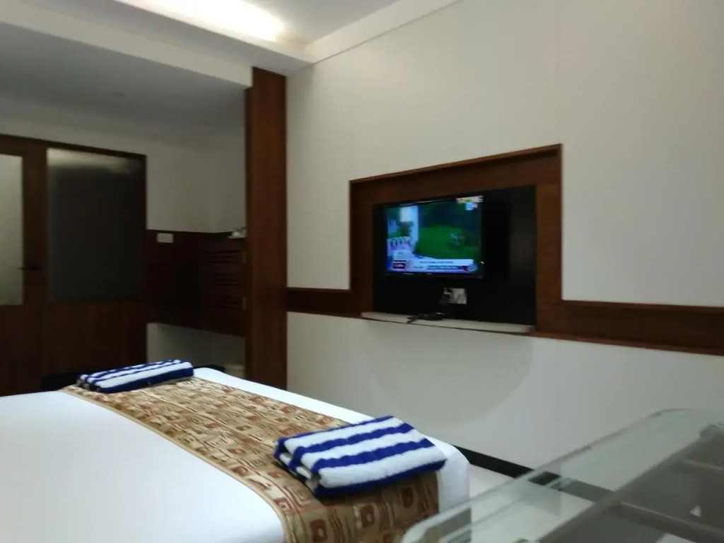 LUMBINIS GRAND HOTEL