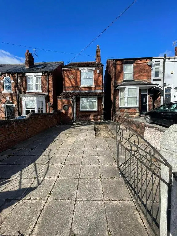 HILLTOP PLACE SUITES near MEADOWHALL