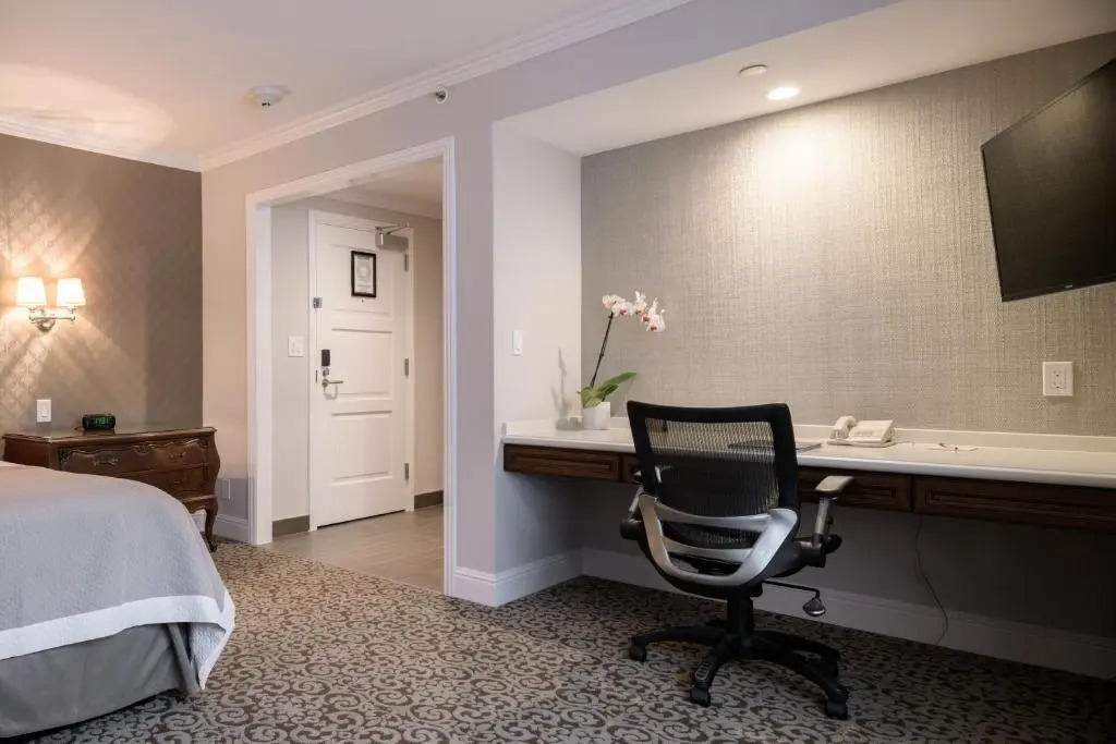 Woodcrest Hotel Cupertino