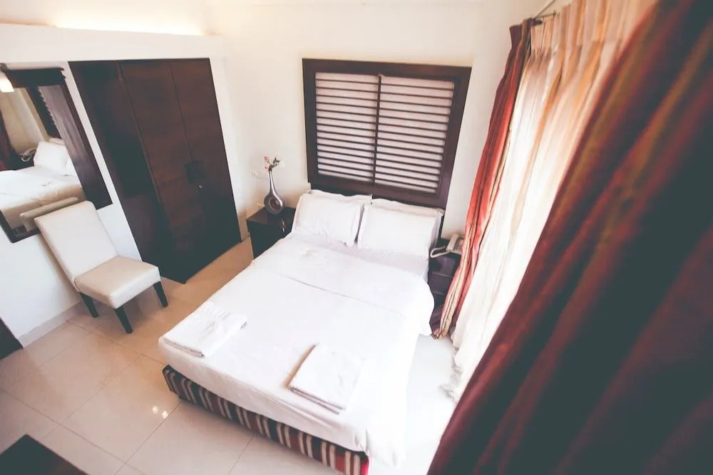Royal Suites Hotel Apartment