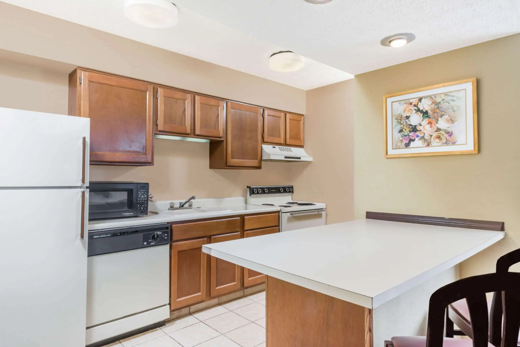 Hawthorn Extended Stay by Wyndham Columbus