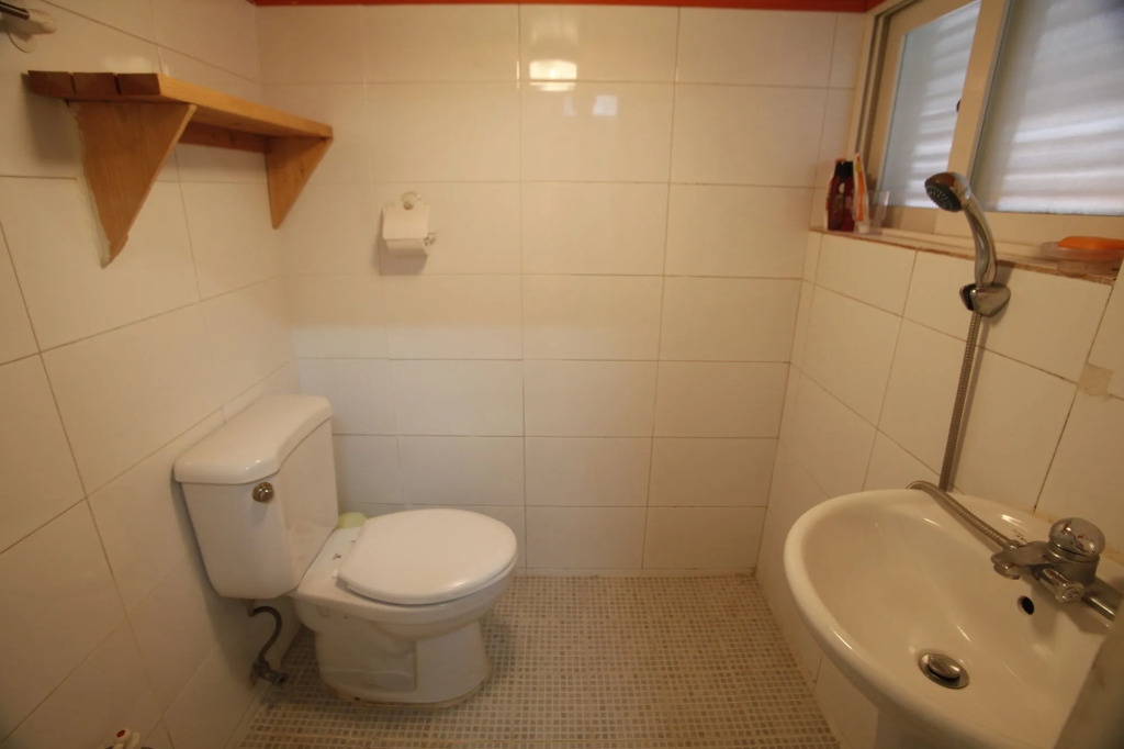 Inwoo Guesthouse