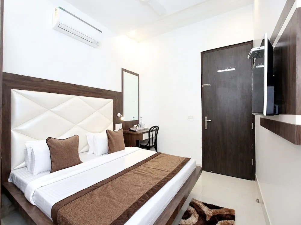 OYO 11632 Hotel Stay INN Classic