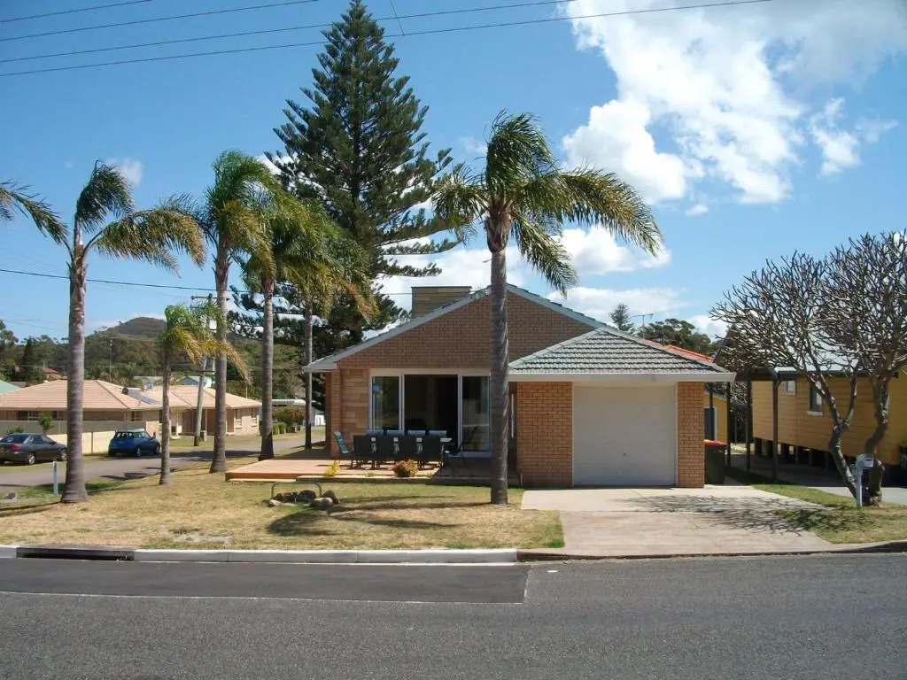 Tomaree Road, 39, Tomaree Palms
