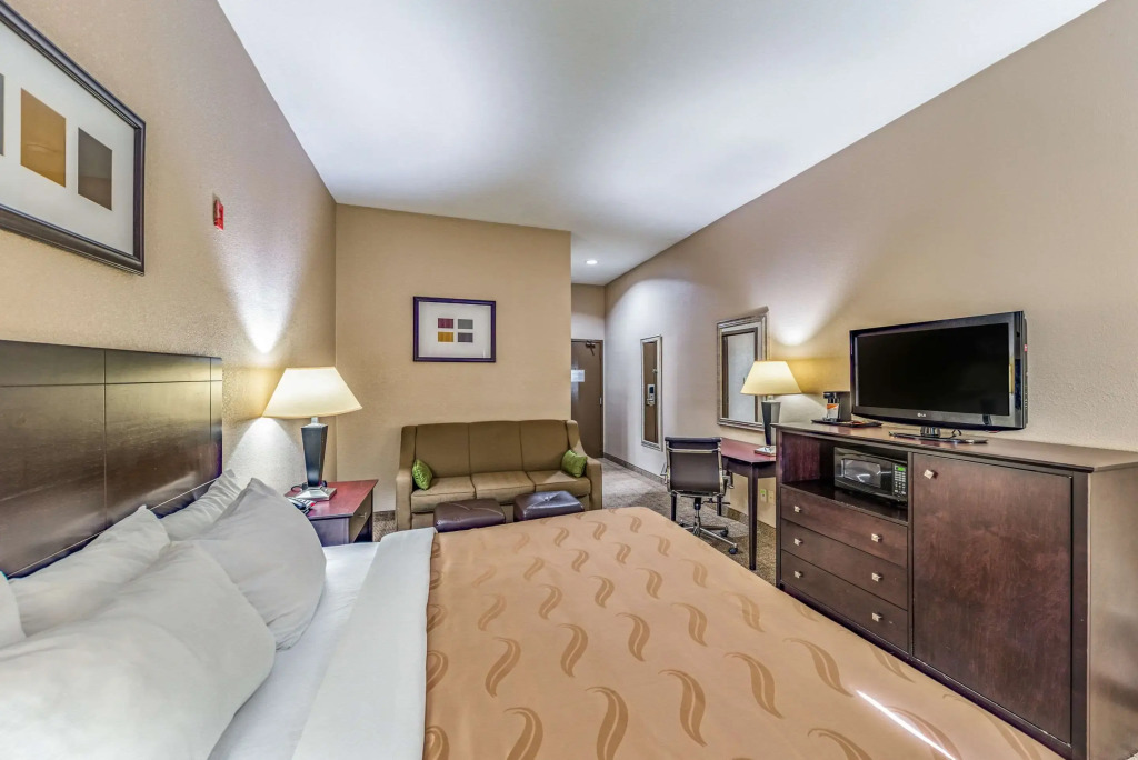 Quality Inn West Plano