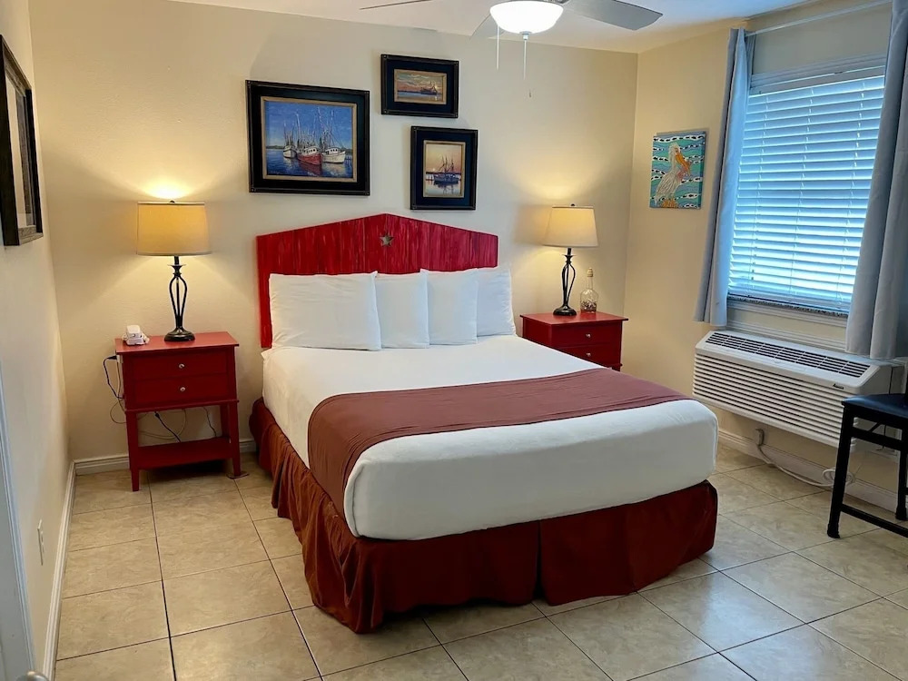 Beachgate Condo Suites And Hotel 523 1 Bedroom Condo
