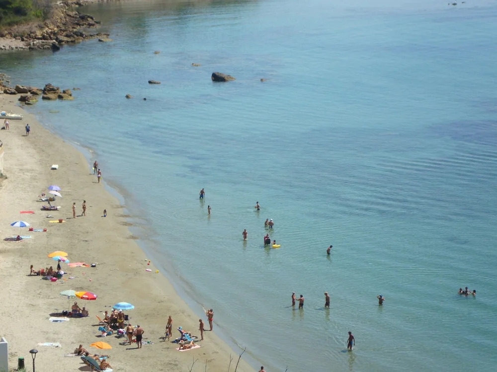 Studio 200 Meters From the Sea, Wifi, Self Catering