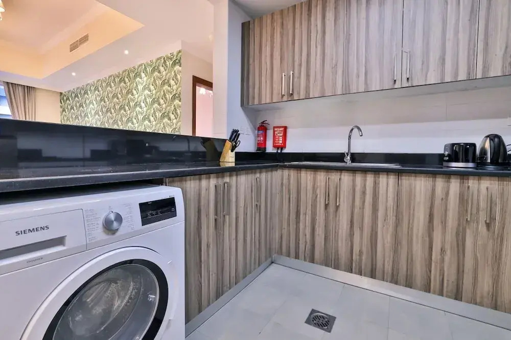 Luxe Apartments near Dubai Mall, Burj Khalifa - Pool, Gym, & Parking by Sojo Stay