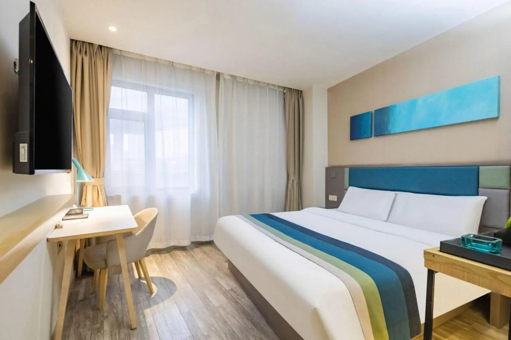 Homeinn Selected Hotel (Qingdao North Railway Station Jinshui Road)