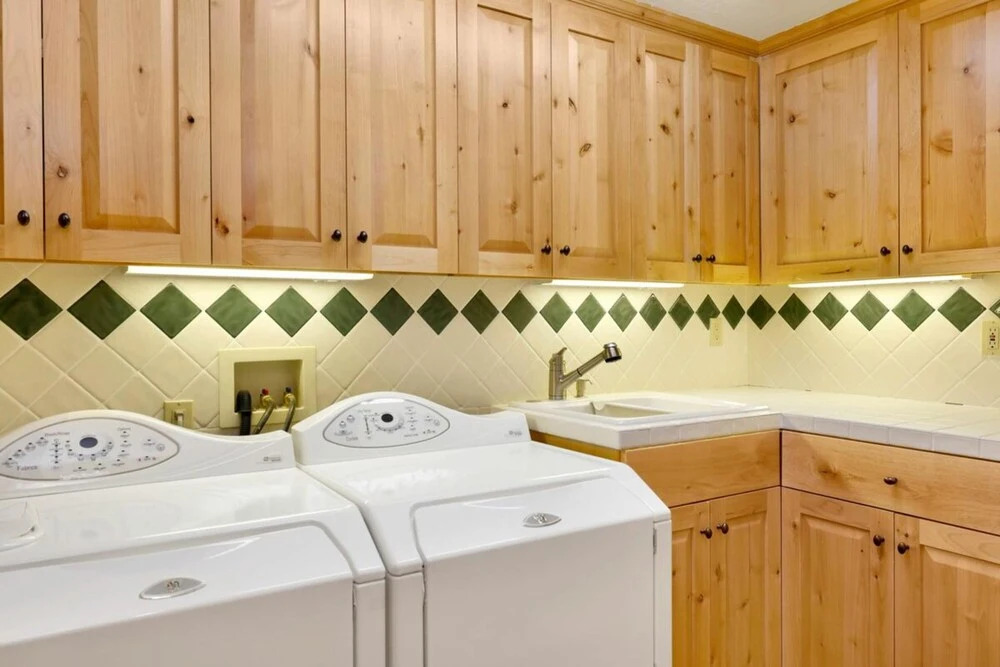 Menlo Manor #2046 by Big Bear Vacations
