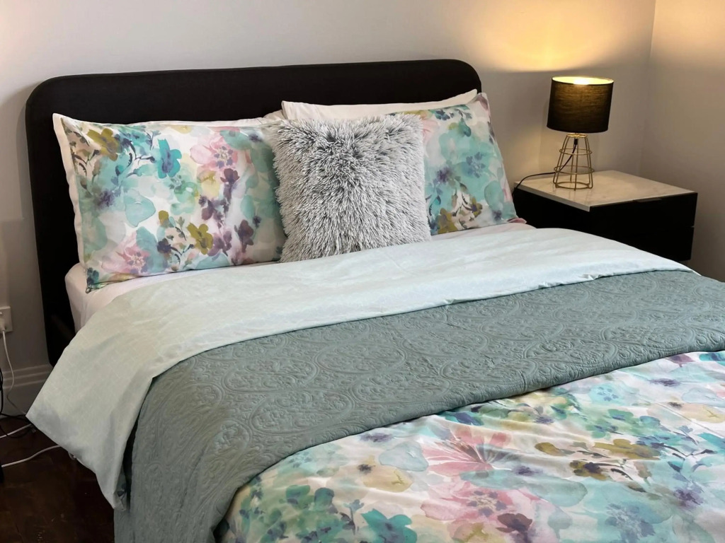 Daisy Cottage on Duke 3BR