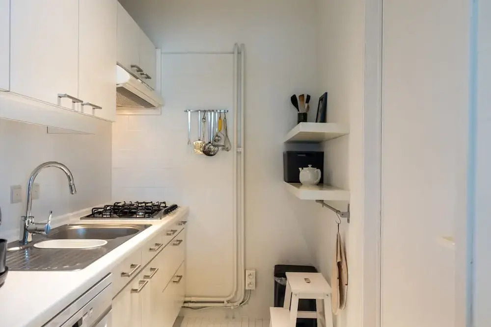 Beautiful Seaview Apartment With Private Garage