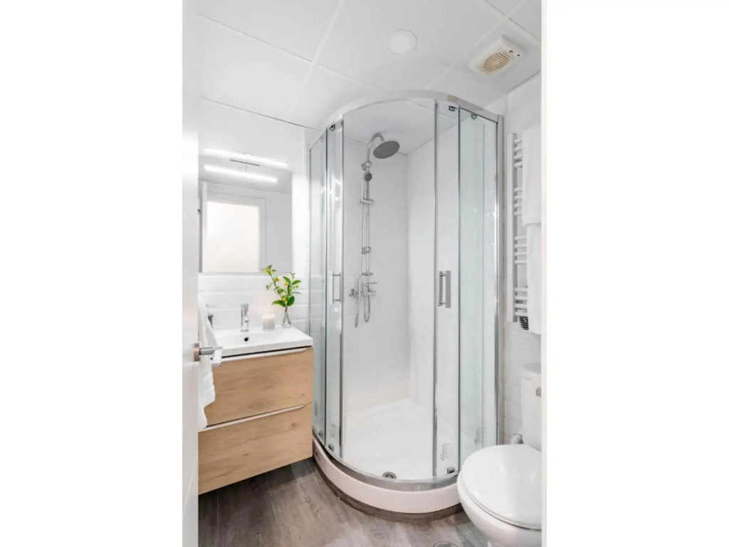 Agradable apartamento Arturo Soria D1