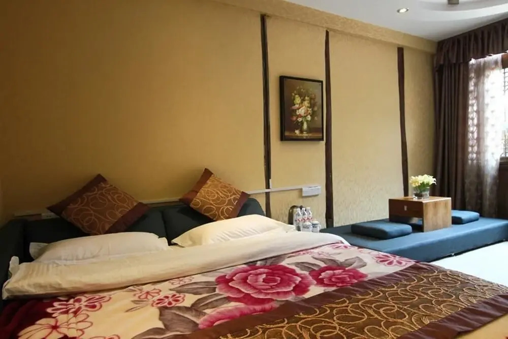 Come Inn- Lijiang