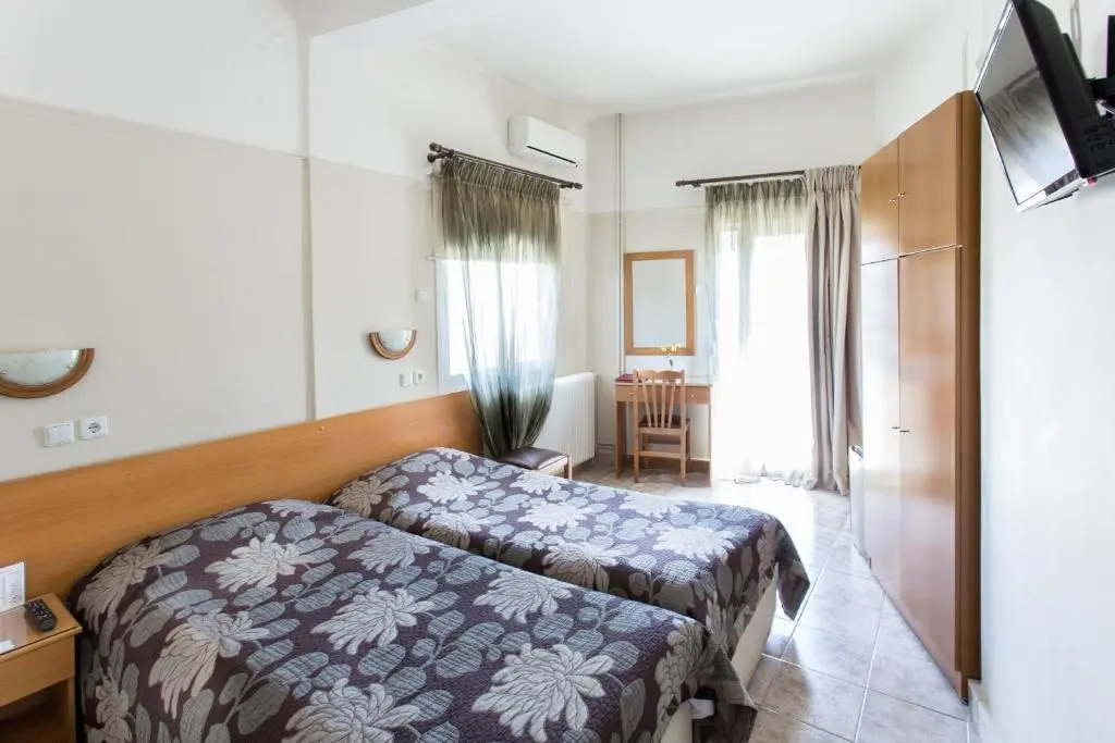 Anesis Hotel