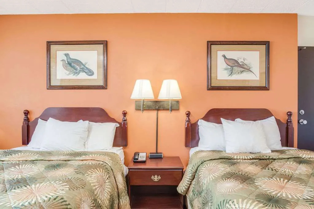 Days Inn Dunkirk - Fredonia