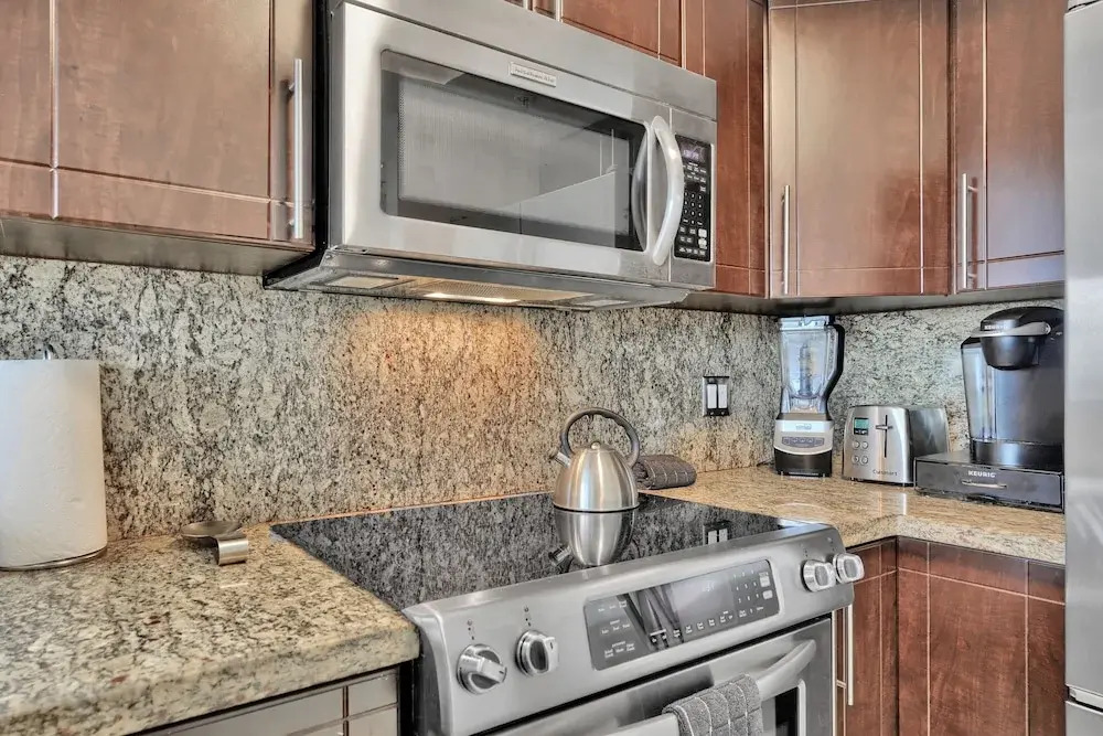 Gorgeous Spacious 2bed Bayview Apartment