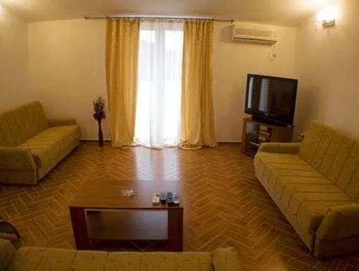Bianca Apartments