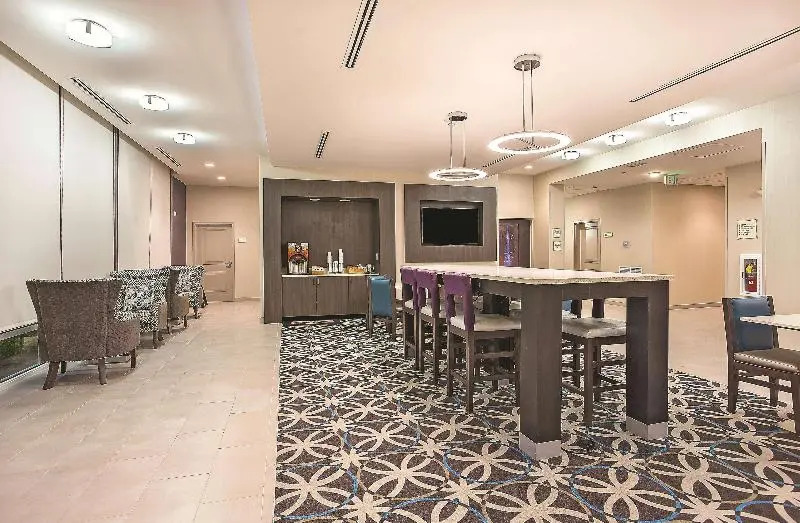 La Quinta Inn & Suites Chattanooga - Lookout Mtn