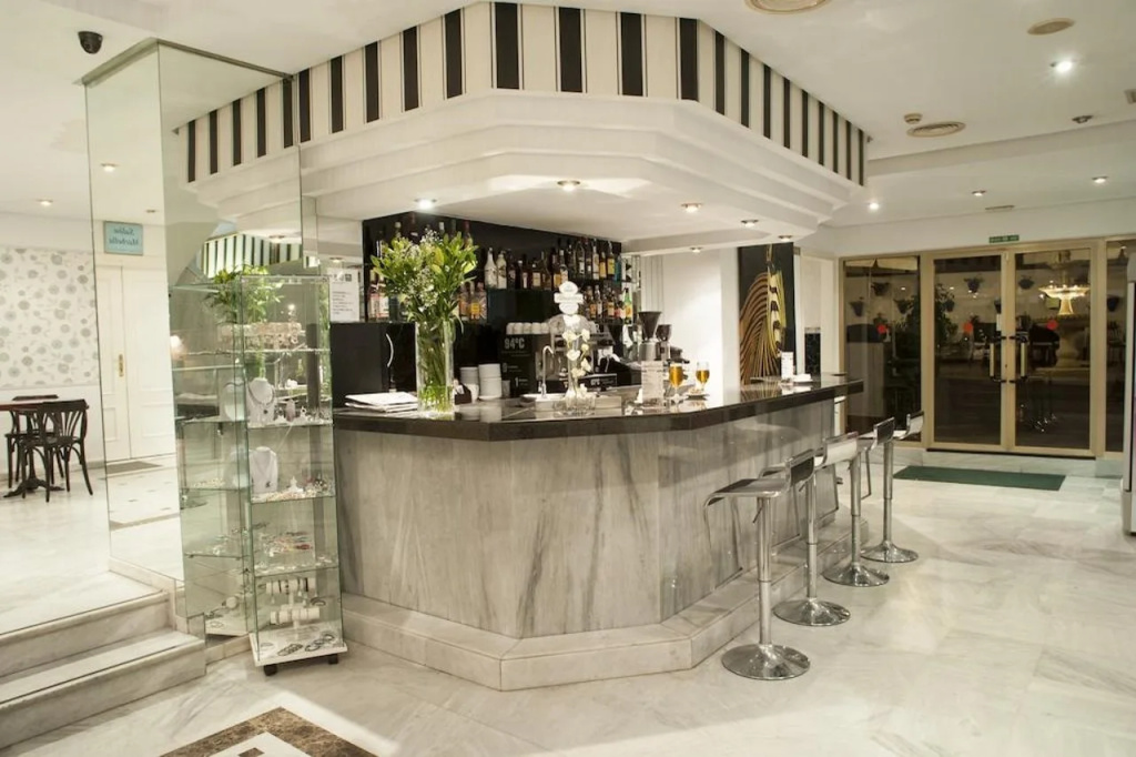 Hotel El Faro Marbella