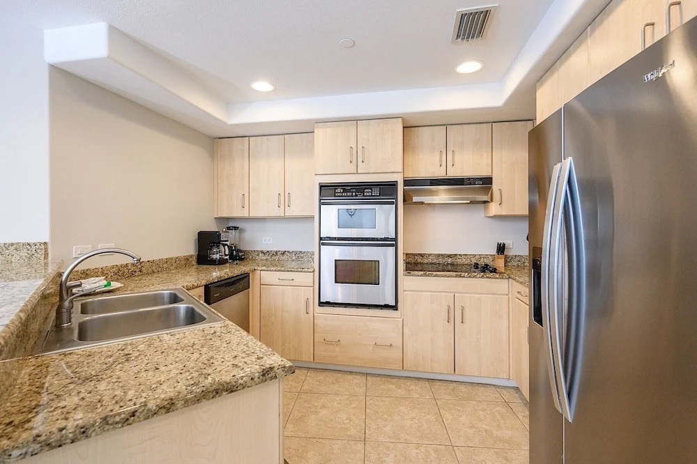 New Listing! 23rd-floor , Stunning Gulf Views 3 Bedroom Condo