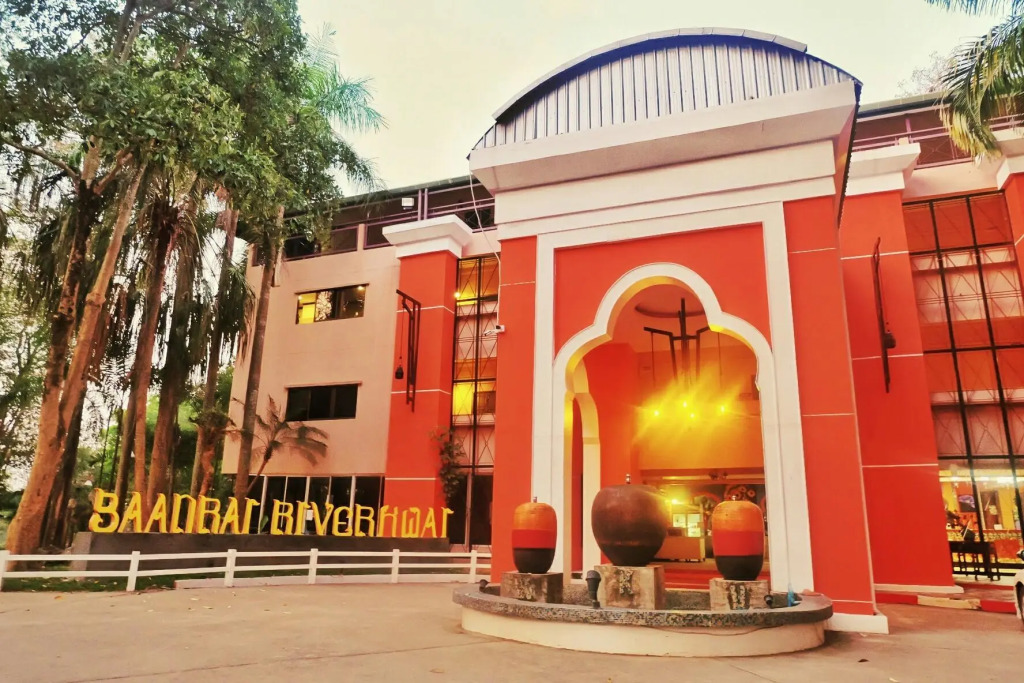 Baanrai Riverkwai Resort