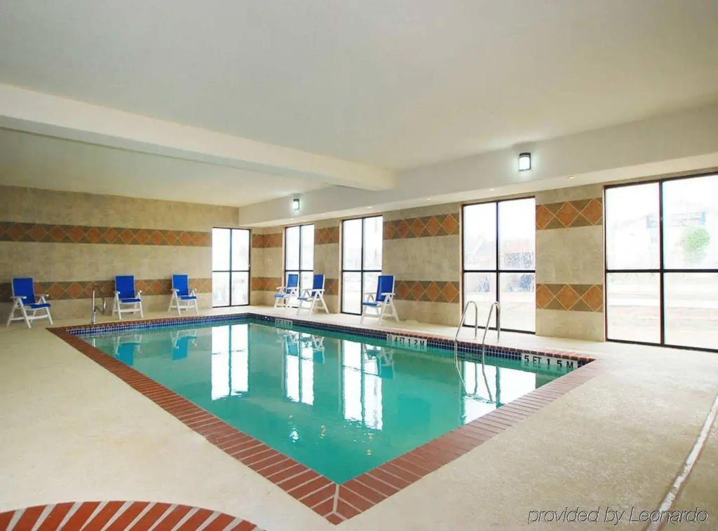 Hampton Inn & Suites Childress
