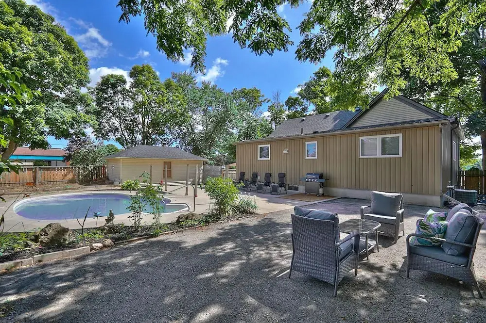 Niagara Retreat
