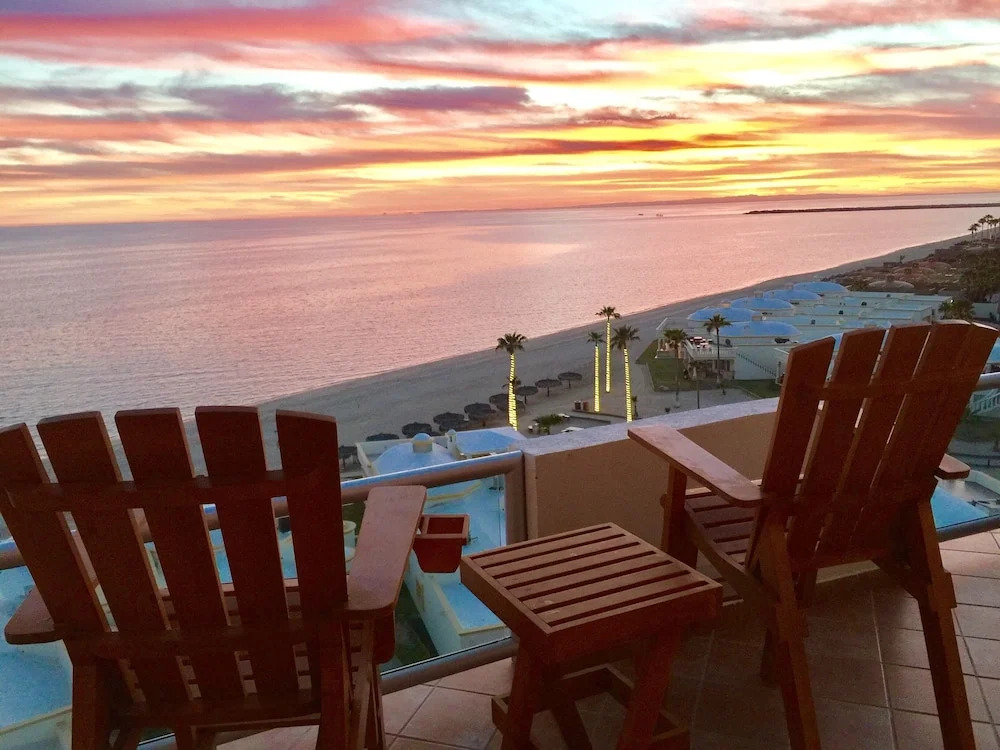 Baja 704 - 2 Br Condo