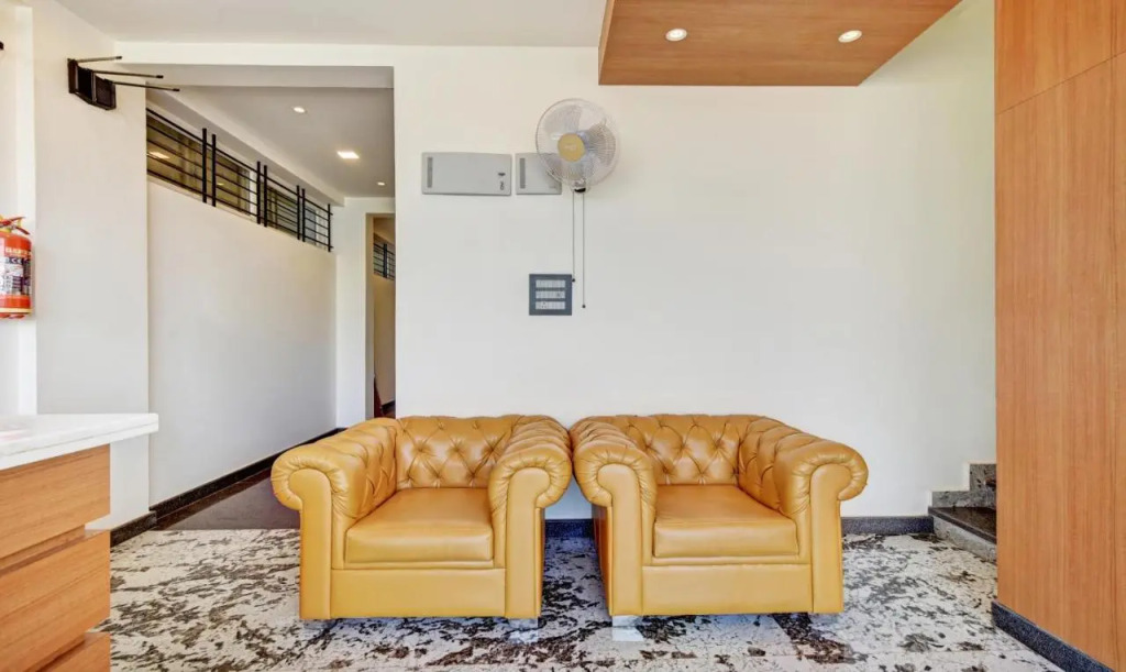 Itsy Hotels ShreyS Inn Mallandur Road