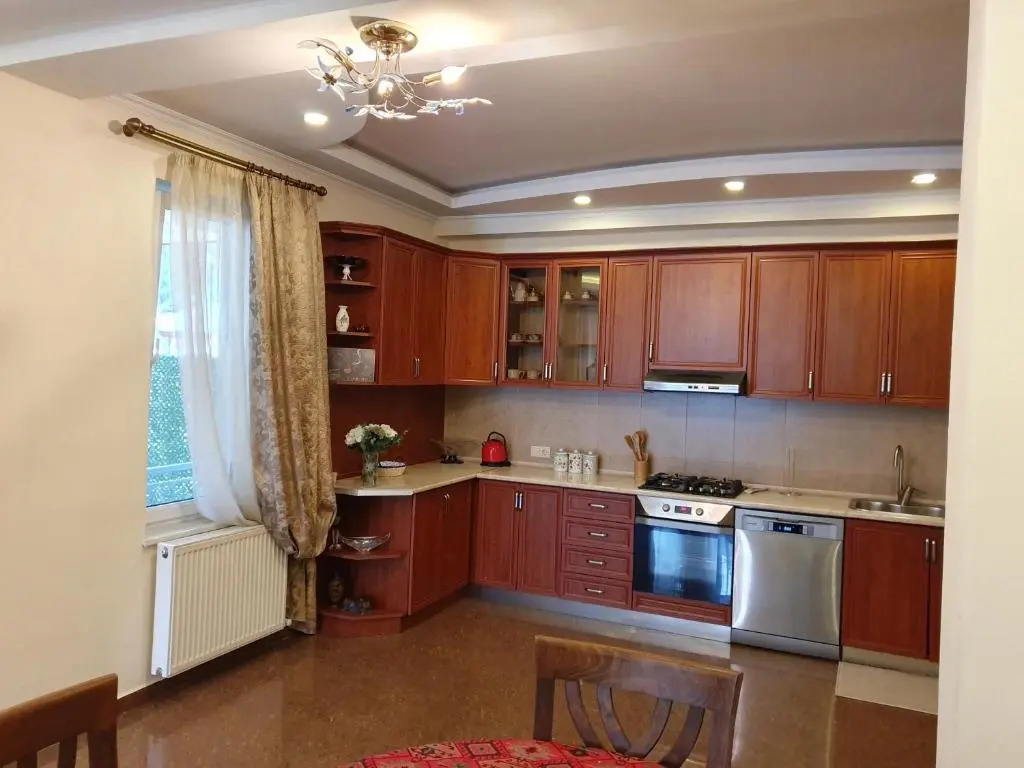 Cosy House with Private Pool and Barbecue Place