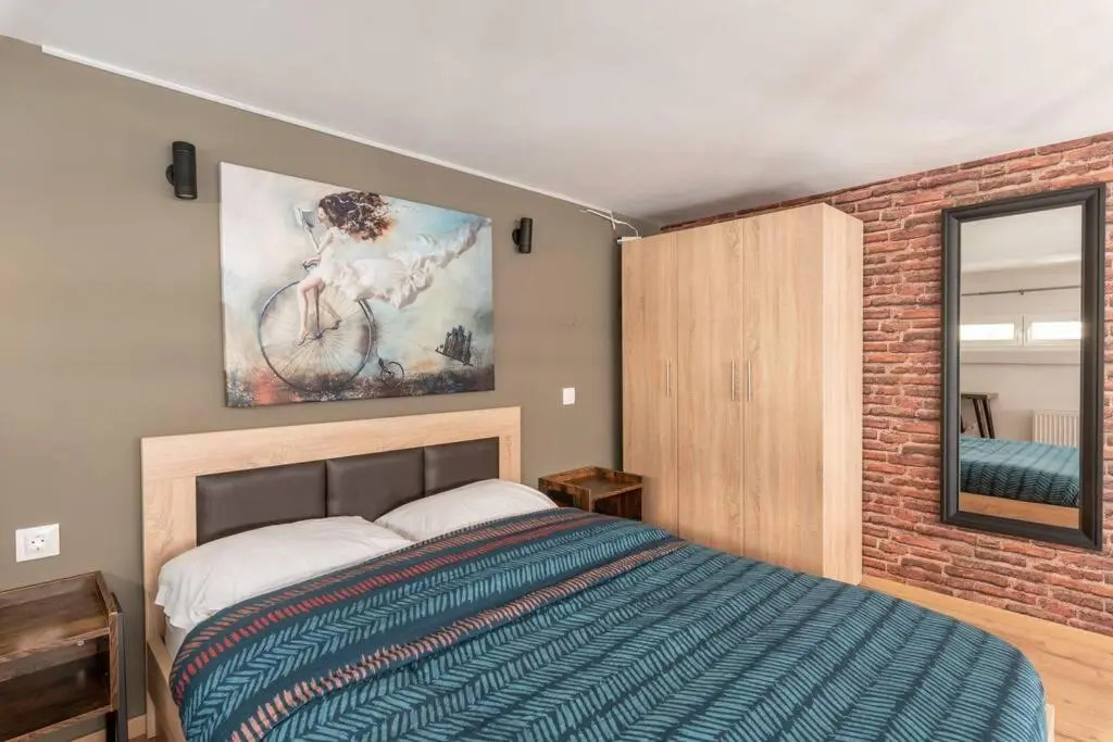 Industrial Loft near Seaside W 200Mbps