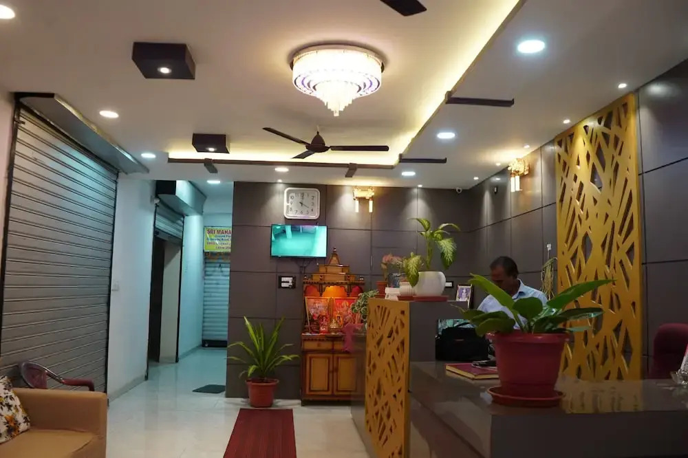 Hotel Sai Palace