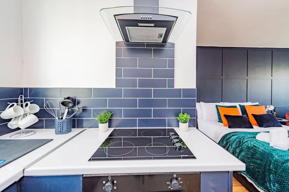 The Annexe, 25 Gorsehill Road