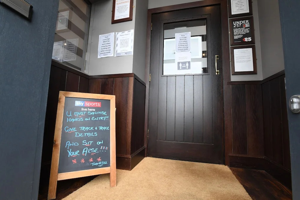 Rooms At The Railway