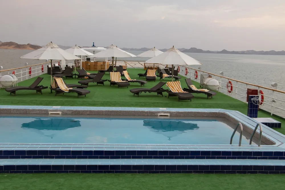 MS Nubian Sea Lake Cruise
