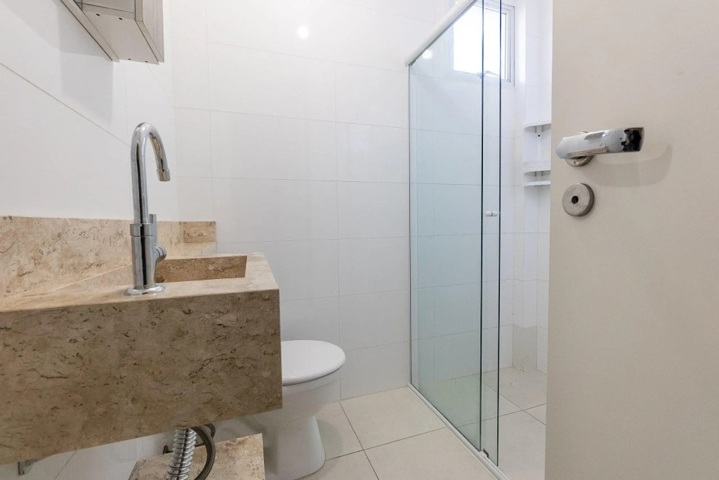 Aluguel Apartamento 3 quartos s/ 1 suíte 100m Mar| Bombas/SC