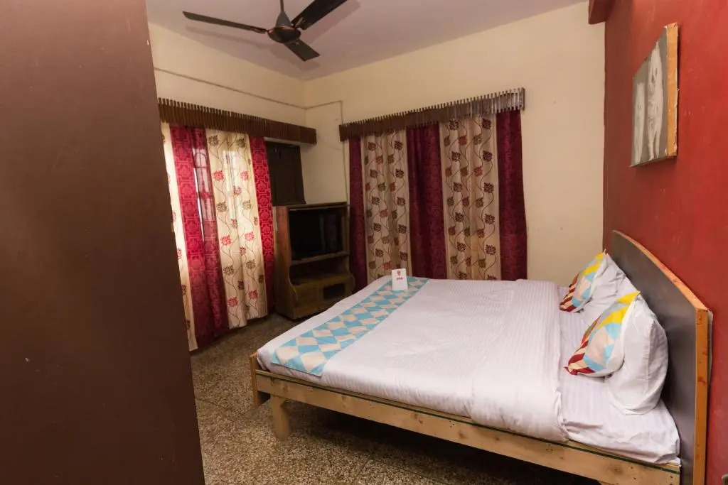 OYO Home 15793 Exotic Appartment 2 BHK