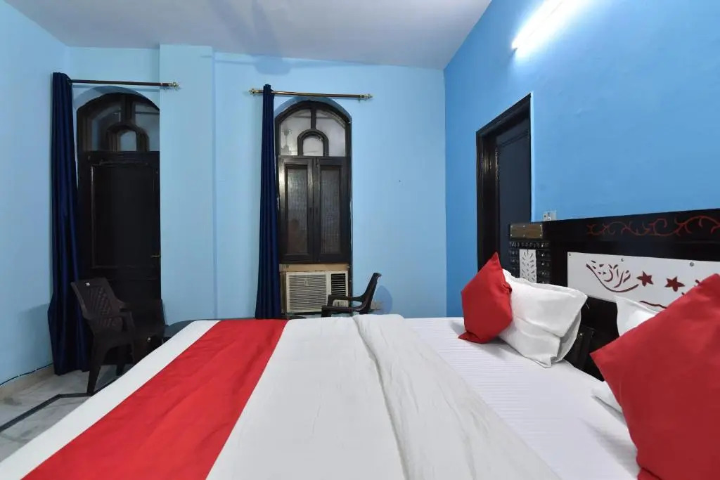 OYO 43148 Hotel Classio