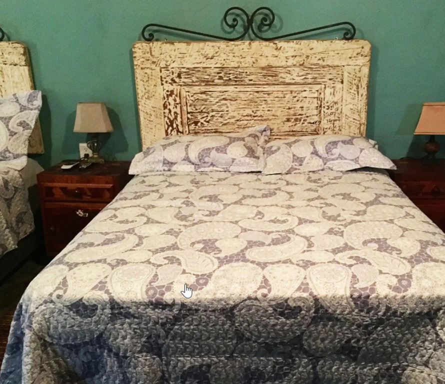 Hostal Doña Carlota Hotel