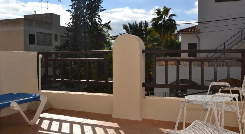 La Mimosa Guesthouse